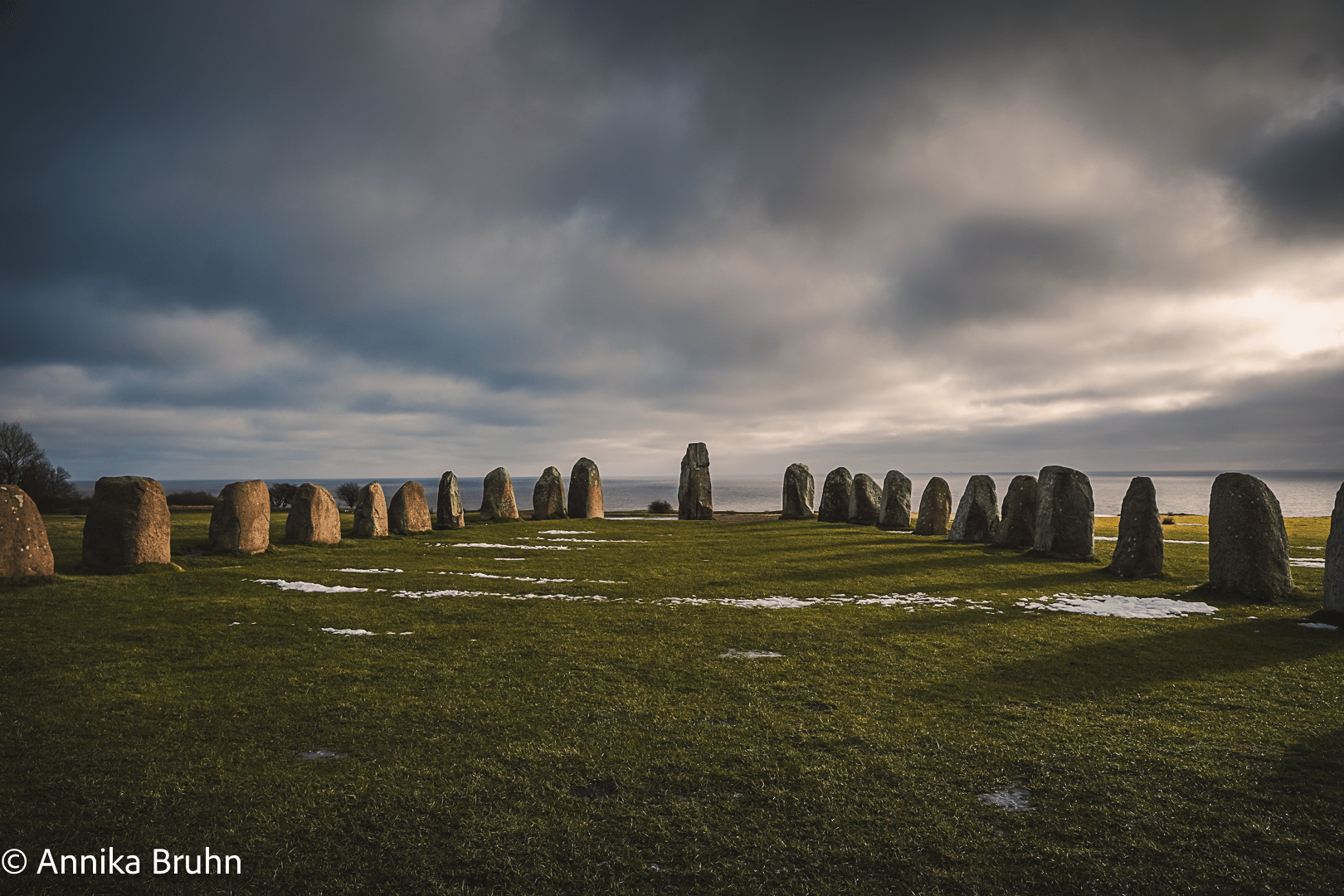Ales stenar mit Blick auf die Ostsee